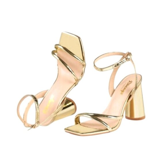 RIBONGZ Gold Block Heel Sandals With Strappy Design‎ NWB  Size 6.5 - Picture 1 of 9